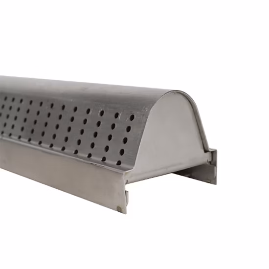 Peças de estampagem de aço inoxidável personalizadas, fabricação de chapa metálica de produtos de estampagem de alumínio escovado com precisão